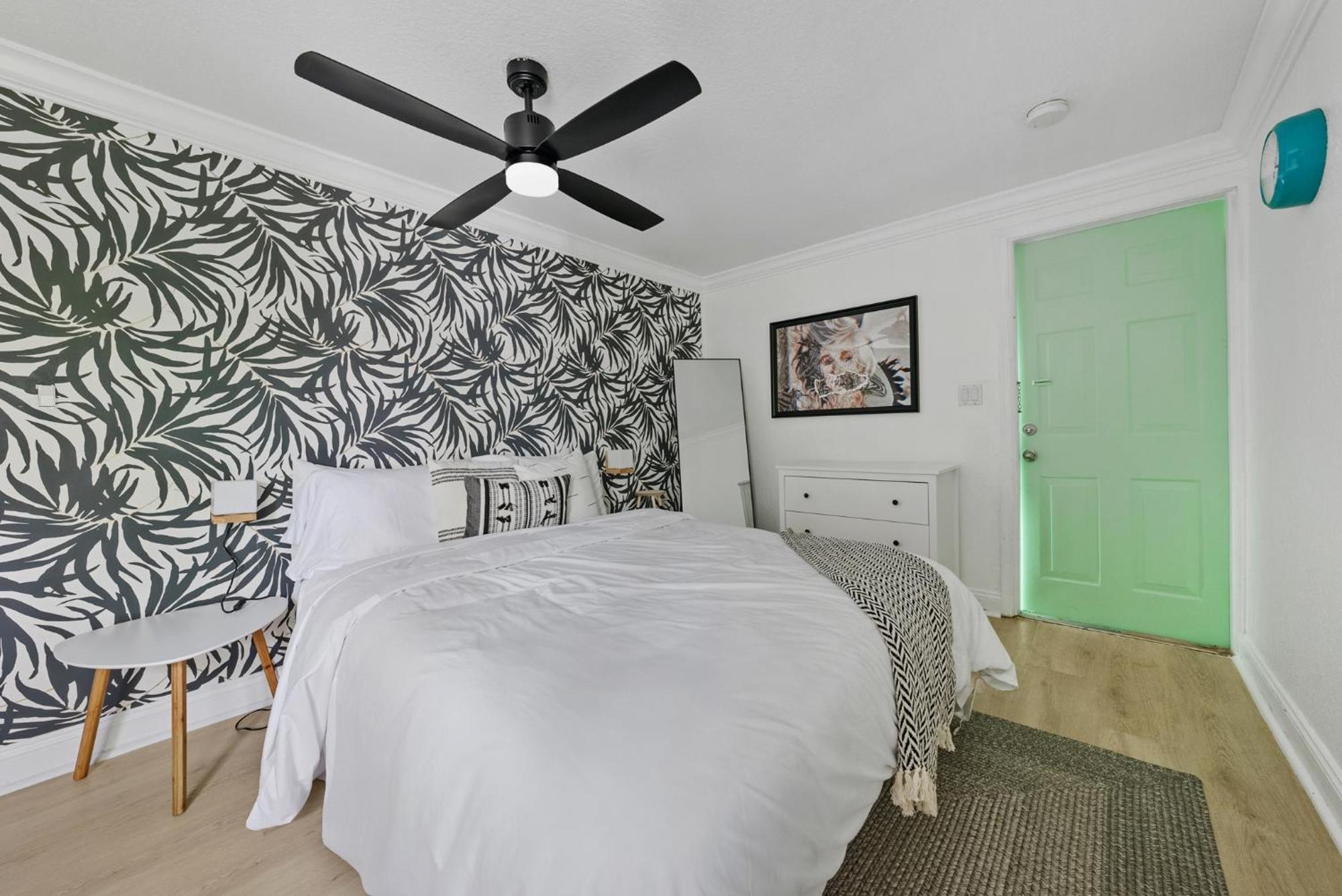 Las Olas Guest House Форт Лодърдейл Екстериор снимка