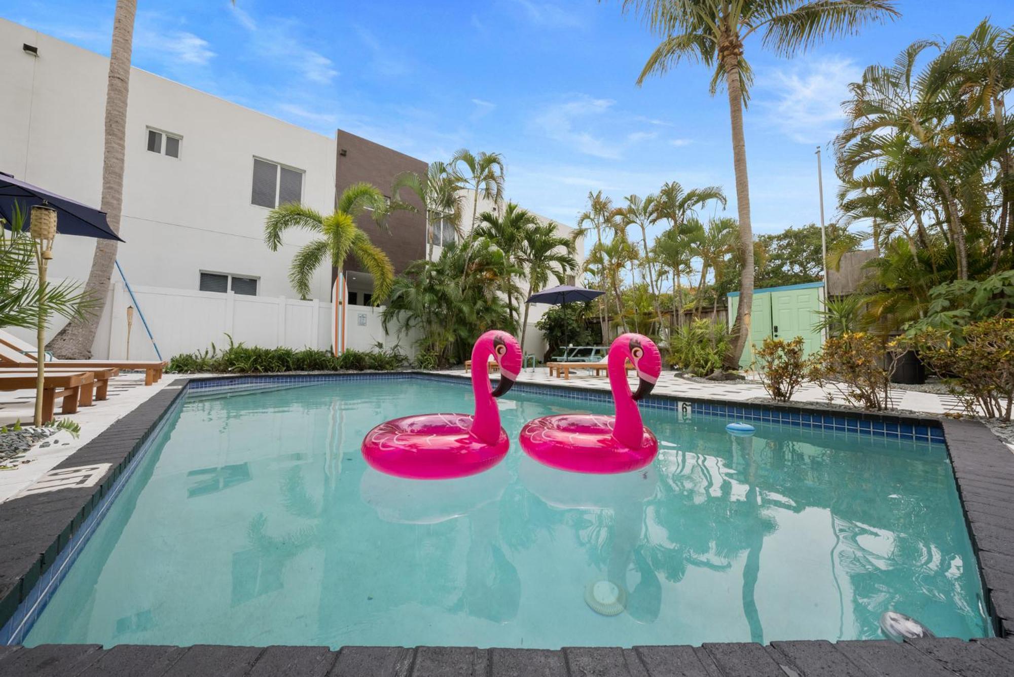 Las Olas Guest House Форт Лодърдейл Екстериор снимка