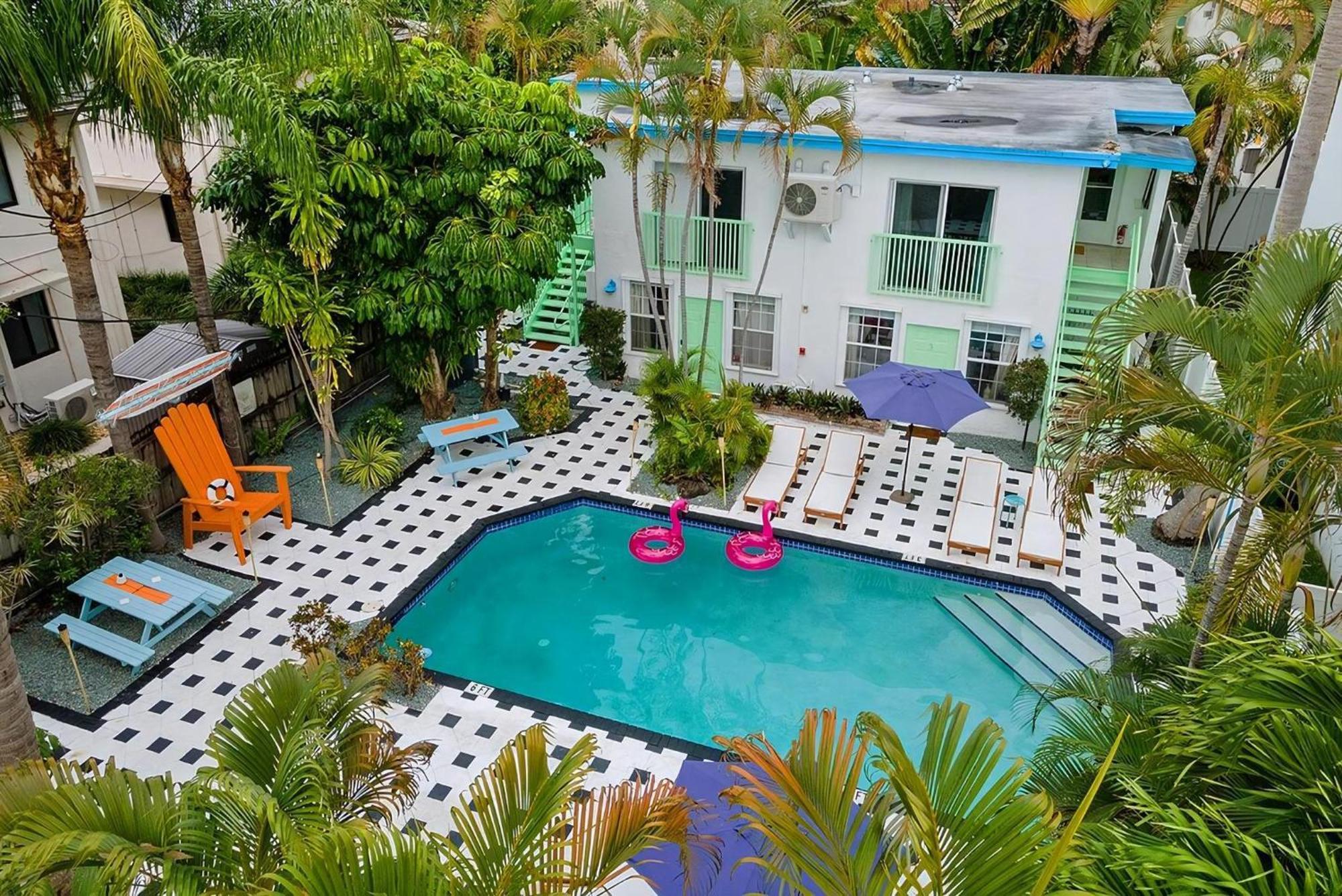 Las Olas Guest House Форт Лодърдейл Екстериор снимка